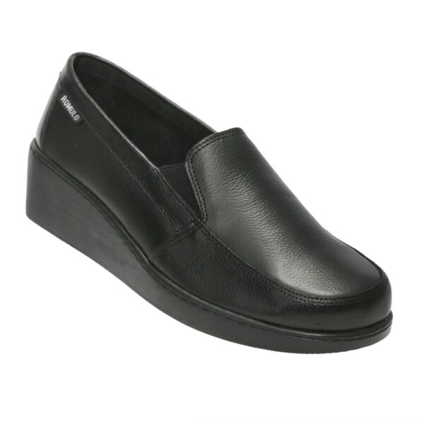 Calzado Romulo | Zapato cerrado de dotación para mujer de la marca Calzado Romulo. Ref. 0920