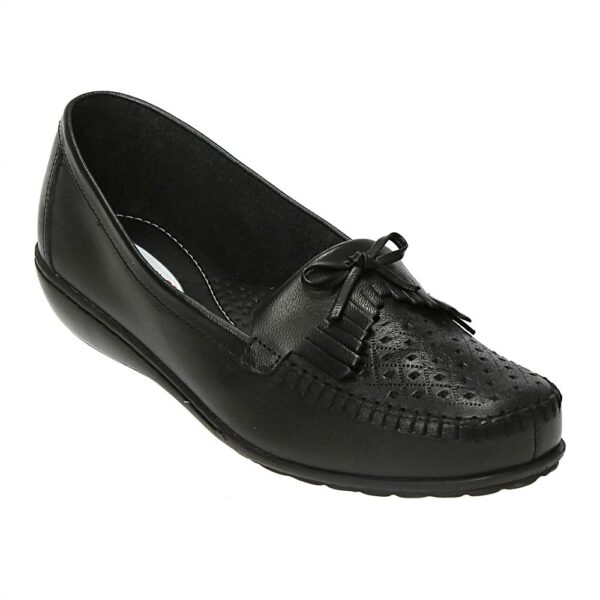 Calzado Romulo | Zapato cerrado para mujer de la marca Calzado Romulo. Ref. 2146
