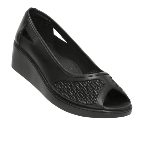 Calzado Romulo | Despuntado en cuero negro de mujer de Calzado Romulo. Ref. 2553
