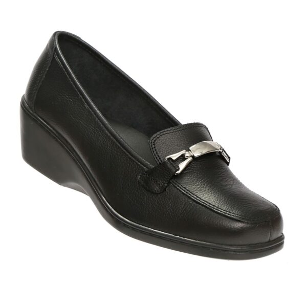 Calzado Romulo | Zapato cerrado para mujer de la marca Calzado Romulo. Ref. 2555