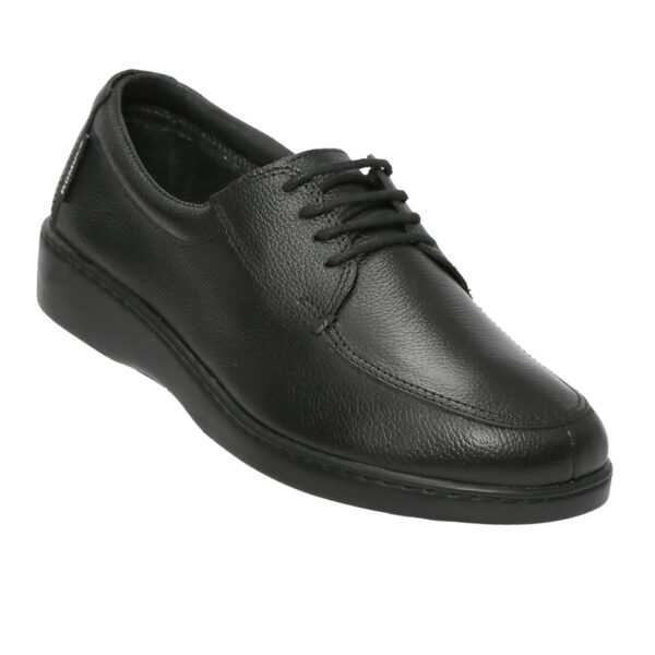 Calzado Romulo | Zapato cerrado de dotación para mujer de la marca Calzado Romulo. Ref. 2600
