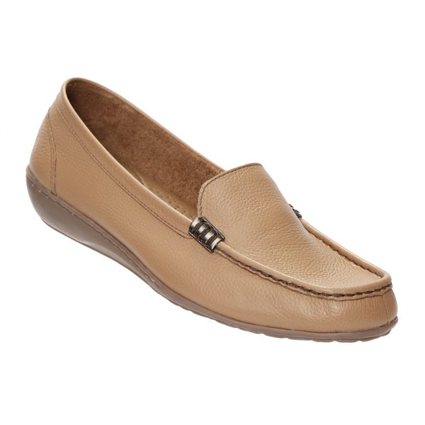 Calzado Romulo | Zapato en cuero cerrado para mujer de la marca Calzado Romulo. Ref. 2401