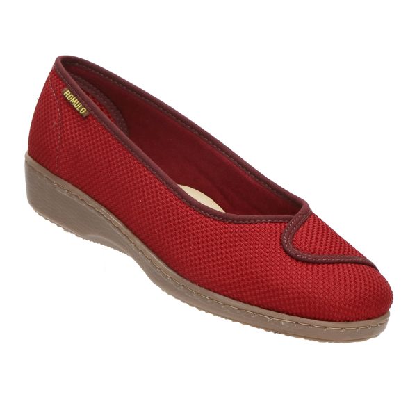 Calzado Romulo | Zapato en tela cerrado para mujer de la marca Calzado Romulo. Ref. 3594